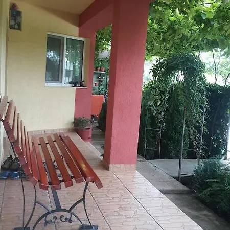 Casa Justin Homestay *